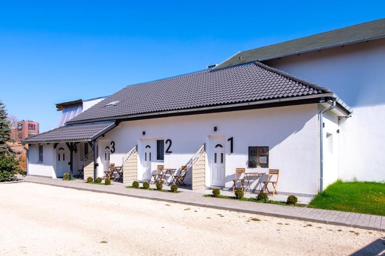Chesscom Apartments Budapeste Exterior foto